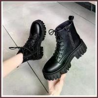 ราคา OhBlablaShoes พร้อมส่ง รองเท้าบูทหนัง ส้นตึก เชือก/ซิปข้าง สีดำ (1734340587146413094)