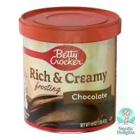 ราคา สินค้าขายดี ขายร้อน Betty Crocker Rich & Creamy Chocolate Frosting 453g วิปครีมฟรอสติ้งช็อกโกแล็ตเบตตี้คร็อกเกอร์ 453กรัม (1734357992231044579)