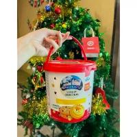 ราคา [พร้อมส่ง] [ส่งฟรี] White Castle Luxury Selection New Bucket of Cookies, Butter Cookies and Chocolate Chips, Size 300 Grams. (1733704942286636362)