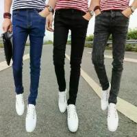 ราคา 2025 Summer Pure Black Korean Style Slim Fit Skinny Jeans Classic Youth Stretch Denim Pants Men's Pencil Pants Trendy (1734210910772889346)