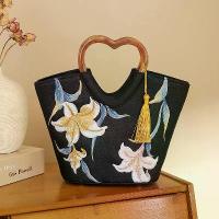 ราคา Popular pink and orange lily pattern wooden handbag, antique style, tea party handbag, national style, tassel handbag. (1734006646197093720)