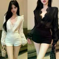 ราคา Certified Products Chili Koko V-neck long sleeve shirt with lace trim Sexy chiffon lace shirt with thin criss-cross V-neck. Slightly translucent 99099 (1732969719620207778)