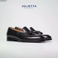 ราคา JULIETTA - Tassel Loafer Calfakin : Black (1733894375355745571)