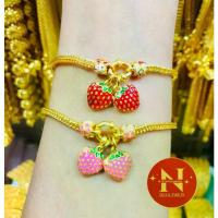 ราคา Certified productsสร้อยข้อมือ สี่เสาห้อยสตอเบอรี่ลงยา น้ำหนัก 2 สลึง งานสวยจริง% ทองหุ้ม ทองชุบ #นพคุณห้างทอง# (1734118331379647625)