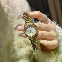 ราคา นาฬิกาข้อมือผู้หญิง หน้าปัดมุก ขอบหยัก เพชรในตัว สายหนัง สีขาว ระบบควอตซ์ กันน้ำ หรูหรา ไฮโซ ดูแพง สไตล์คุณหนู มินิมอล แฟชั่น ใส่ทำงาน ออกงาน นักศึกษา ของขวัญ MOP Shell Dial White Leather Watch Women 