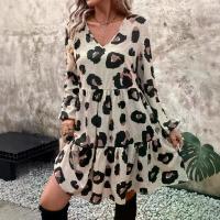 ราคา 2025 Autumn New Fashion Elegant V-neck Leopard Print Loose Dress European and American Women's Clothing (1733189555860702969)