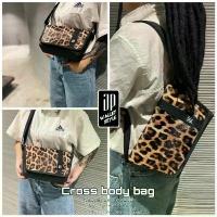 ราคา Juicy cross body bag animal print กระเป๋าสะพายข้างลายสัตว์ เสือ วัว ม้าลาย shoulder (1733539492104602947)