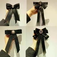 ราคา เนคไท, ลูกไม้สีดำ, โบว์, ริบบิ้น, ปกเสื้อ, เพชร, เข็มกลัด, หมุด, เสื้อผ้า, ปลอกคอ, เข็มกลัด, ผู้หญิง เข็มกลัดติดไว้อาลัย เข็มกลัดโบว์สีดํา โบว์สีดําเข็มกลัดไว้ทุกข์สีดํา เข็มกลัด (1733173483498276666)