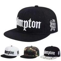 ราคา หมวกแก๊ป COMPTON รุ่นใหม่ปี 2025 สไตล์สตรีทแดนซ์ แบบ snapback แฟชั่นฮิปฮอป สำหรับผู้ชาย ผู้หญิง และผู้ใหญ่ เหมาะสำหรับกิจกรรมกลางแจ้ง ลำลอง กันแดด หมวกเบสบอล (1734163472066905439)