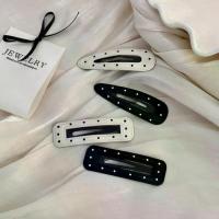 ราคา กิ๊บติดผมหนังลายจุดขาวดำ สไตล์เกาหลี กิ๊บบีบีหยดน้ำ กิ๊บข้าง กิ๊บติดผม 2024 กิ๊บติดผม กิ๊บติดผม ปิ่นปัก ดอกไม้ หนีบผม (1733138002746901591)