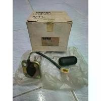 ราคา เกจ์วัดระดับถังน้ำมันเบนซินใส่ Yamaha Mate80-Mate U-Mate J-Mate88-JR120-Tierra120 ของแท้ญี่ปุ่นใหม่เก่าเก็บสวยๆ (1733644416213616383)