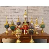 ราคา ♩เศียรครู ขนาดกว้าง 4 นิ้ว สูง งานสวย เนื้อเรซิ่นปิดทอง พร้อมฐานปิดทอง มีให้เลือก 10 เศียรครู หัวโขน ของที่ระลึก♡ (1733677927405356660)