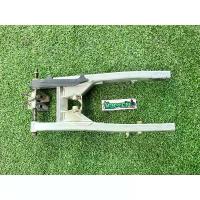 ราคา อามโซนิค (Honda Sonic) แท้มือสอง ไม่ผุ ไม่แตกไม่ร้าว ️สินค้าเหมาะสำหรับทำสีใหม่️ อามยืด 2 นิ้ว กล่อง มอเตอร์ไซค์ ไมล์ดิจิตอล หนัง หุ้มเบาะ สําเร็จ รูป กรอง ใส ใส่ ตุ๊กตา (1732726947341961031)