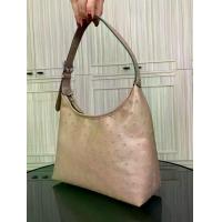 ราคา กระเป๋าหนังนกกระจอกเทศ รุ่น Elsie แบรนด์ Elias & Eloise สี Taupe (1734279016582317978)