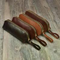 ราคา กระเป๋าดินสอหนังวินเทจ แบบเรียบง่าย กระบอกใส่เครื่องเขียน กระเป๋าเก็บของ มีซิป กระเป๋าใส่ดินสอ กล่องใส่แว่นตา อุปกรณ์การเรียน (1734336068579854174)