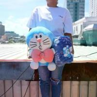 ราคา ☆ตุ๊กตา หมอนผ้าห่ม Doraemon โดเรม่อน ตัวนุ่ม ท่านั่ง ถือโบว์ 18นิ้ว (100x150cm) โดเรมอน โดราเอม่อน โดราเอมอน❅ (1733179521802536439)