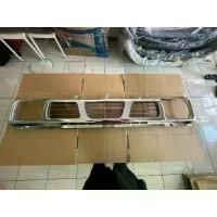 ราคา หน้ากระจัง NISSAN BIG-M 925 CAB (1734119972579346043)