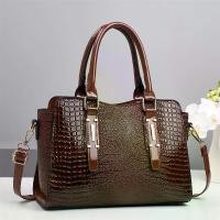 ราคา [COD] Fashion Bag Women Zipper Handbag Shoulder Bag PU Leather Commuter Trendy Versatile Multifunctional Bucket Large Capacity 2025 New High-Quality Crocodile Pattern Women Versa (1733472664393254661)