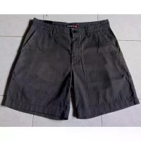 ราคา กางเกงขาสั้น Quiksilver เอว 32 ทรงสวยสภาพดี (1734434746128172870)