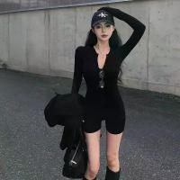 ราคา จั๊มสูทลำลองรัดรูป กางเกงขาสั้น เสื้อยืดแขนยาว เสื้อฐาน จั๊มสูท (1734213269248640215)