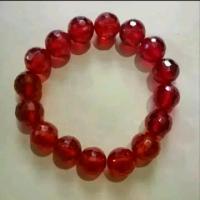 ราคา สร้อยข้อมือ มณีใต้น้ำ หรือ เพชรพญานาค สีแดง เสริมสร้างความกล้าหาญและแข็งแกร่ง ทั้งร่างกายและจิตใจ ให้มีปัญญาที่แน่วแน่ (1729844826634357571)