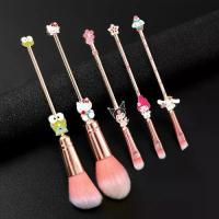 ราคา ชุดแปรงแต่งหน้า Sanrio 5 ชิ้น ดีไซน์ Hello Kitty, Cinnamoroll, My Melody และ Kuromi น่ารัก มีด้ามสีชมพู ขนแปรงสังเคราะห์ เหมาะสำหรับรองพื้น อายแชโดว์ และไฮไลท์ ใช้งานได้จริง มาพร (1732319557983570456)