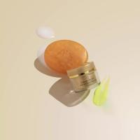 ราคา สบู่ขมิ้นหมักทองคำและครีมขมิ้นไข่มุกแม่ตั๊ก เพื่อการทำความสะอาดใบหน้าและผิวหน้า Ami Thailand (1729613527613933955)