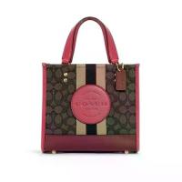 ราคา กระเป๋าสะพาย COACH C7083 DEMPSEY TOTE 22 IN SIGNATURE JACQUARD WITH STRIPE AND COACH PATCH (IMTN8) (1733780899525461819)