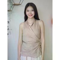 ราคา เสื้อแขนกุด ILY รุ่น Kylie Cross Top เสื้อแขนกุดแบบป้ายหน้าผูกเอว สไตล์เกาหลีโทนสุภาพ ลุคทำงาน (1734154044458304824)