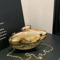 ราคา 2026 New Model Gold Acrylic Shiny Metallic Oval Box Glossy Shell Party Clutch Bag (1734443067170981054)