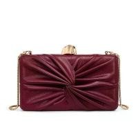 ราคา 2025 new women's handbags, European and American retro style Hand-stitched, folded and woven bags party fashion small shoulder bag (1733929613320357208)