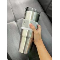 ราคา [COD] [Tiktok]แก้วสแตนเลส แก้วเยติ 30oz แก้วเก็บเย็น/เก็บอุณหภูมิ ..พร้อมหลอด แสตนเลสเกรด304 จุ 890ML. แก้ว แก้วน้ำ ชุดแก้ว แถมหลอด+ฝาใส (1733142096271869685)