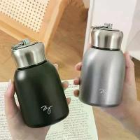 ราคา [RyC] กระติกน้ำร้อนสแตนเลสคู่ขนาดเล็ก ความจุ 300 มล. ทันสมัยและพกพาได้ กระติกน้ำร้อนแบบพกพา เหมาะสำหรับกาแฟและชา กระติกน้ำร้อน แก้วน้ำ (1731976434323458528)