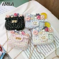 ราคา Amila - กระเป๋าสะพายข้างเด็กผู้หญิงน่ารัก กระเป๋าสะพายสไตล์ชาแนลลายดอกไม้การ์ตูน กระเป๋าสะพายข้าง ลูกอม Dompet KOIN เด็ก (1729722661314791847)