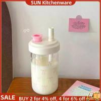 ราคา ภาชนะเครื่องดื่ม 500มล แก้วน้ำแบบมีหลอด พลาสติก โบว์ ขวดน้ำ ความจุขนาดใหญ่ ถ้วยพร้อมฝาและหลอด น้ำผลไม้ นม (1733229356809553918)