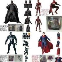 ราคา ฟิกเกอร์การ์ตูน Justice League, ธีมแบทแมน, ซูเปอร์แมน, แฟลช, 088, กล่องเครื่องประดับโมเดล (1731436366510262175)
