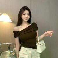ราคา เสื้อแขนสั้นฤดูร้อน เปิดไหล่ สีพื้น Ruched สำหรับผู้หญิง ทำจากผ้าโมดอล 260g ชุด ผ้า ไหม ลาว เสื้อ คอบัว บรา ลูกปัด เ ส ื ้ อ ผ ู ก โ บ ว ์ (1732327729058253410)