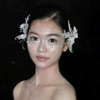 ราคา กิ๊บติดผมดอกไม้คริสตัลหรูหรา เครื่องประดับผมเจ้าสาวสำหรับงานแต่งงาน ชุดแต่งงาน กิ๊บติดผมทรงผมแบบเกาหลีและญี่ปุ่น ดอกไม้โรแมนติกเครื่องประดับผมเจ้าสาว (1733417057458488585)