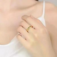 ราคา แหวนทองคำอัลลูเวียลสำหรับผู้ชาย แหวนเงา แหวนแต่งงาน แฟชั่นผู้ชายและผู้หญิง แหวนคู่เรียบง่าย แหวนคู่จำลองทองคำ (1733865077678769557)
