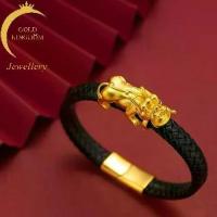 ราคา สร้อยข้อมือ Pi Xiu รุ่นสีดำเชือกหนัง สำหรับผู้ชาย SS24 (1729839362399635701)