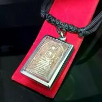 ราคา สินค้าขายดี ใหม่!จี้พระ พระเครื่อง พระสมเด็จเกศไชโยฐาน 9 ชั้น(เลี่ยมกรอบสแตนเลสแท้ แถมฟรี!เชือกร่ม) (1734413982095148924)