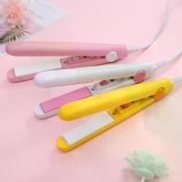 ราคา แบบพกพาได้ 2 in 1 เครื่องยืดผม เซรามิกส์ มินิมินิ เครื่องม้วนผม เตารีดแบนสำหรับเดินทาง การทำความร้อนอย่างรวดเร็ว เฝือกไฟฟ้า สำหรับผู้หญิง (1733312618596959992)