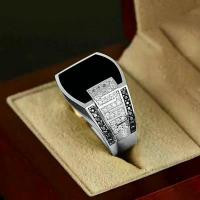 ราคา แหวนผู้ชาย ไซส์ 13 สำหรับมือใหญ่ แหวนงบวงกว้าง แหวนพลอยบุษราคัมตัวหนา เครื่องประดับผู้ชาย ใส่สบาย เหมาะสำหรับนิ้วใหญ่ (1732984096797918705)