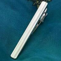 ราคา เข็มกลัดโบว์สีเงิน 1 ชิ้น สำหรับผู้ชาย เหมาะสำหรับงานแต่งงาน เข็มกลัดโบว์แบบหนีบ/คลิป เข็มกลัดโบว์สไตล์ผู้ดี เข็มกลัดโบว์สำหรับบาร์ เครื่องประดับผู้ชาย (1734222494548919498)