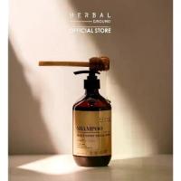 ราคา [ส่งฟรี] [COD] Herbal Ground แชมพูข้าวก่ำน้ำผึ้ง ลดผมร่วง ลดผมหงอก ลดรังแค กระตุ้นผมงอกใหม่ แก้ปัญหาหนังศีรษะ (1734413610946430231)