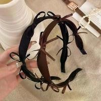 ราคา ที่คาดผมโบว์หวาน สไตล์ฝรั่งเศส สำหรับผู้หญิงสร้อยคอ 3 ชิ้น ต่อ นางงาม กิ๊บ หนีบ ผม เปลี่ยน สี กิ๊บ หนีบ ผม เปลี่ยน สี กิ๊บ เกาหลี กิ๊บ เกาหลี กิ๊บ เกาหลี โบว์ ผ้า (1732736993008649813)