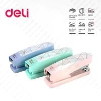 ราคา Deli Macaron 0402F Stapler สีพาสเทล เครื่องเย็บกระดาษ ที่เย็บกระดาษแม็ค แม็ก แม็กเย็บกระดาษ แม็คเย็บ เครื่องเย็บ (1732109248644549372)