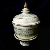 ราคา ❥โถมุก โถ ผอบ ลายไทย มุกทอง โกศ ใส่ อัฐิ โกศมุก พร้อมพานรอง✣ (1734281354517972466)