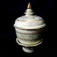 ราคา ❣โถมุก โถ ผอบ ลายไทย มุกทอง โกศ ใส่ อัฐิ โกศมุก พร้อมพานรอง❇ (1734284205576324733)