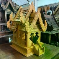 ราคา ศาลพระภูมิไม้สัก ศาลตายายแบบไม้ ไม้สักแท้ ขนาดสูง 40x30x25 cm. ศาลไม้เรือนไทย ศาลเจ้าที ลายพญานาค ศาลไม้สักแกะสลัก Spirit House Wooden Carved NAGA (1733463134998332764)